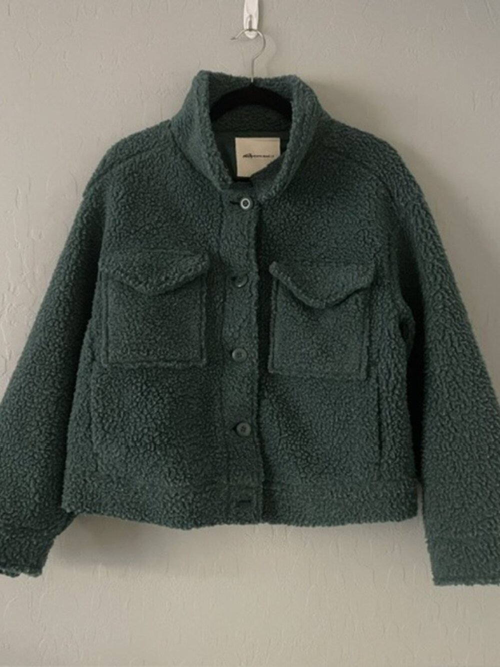 American Eagle Green Sherpa Jacket Cropped Teddy Button Up Flap Pocket Shacket S